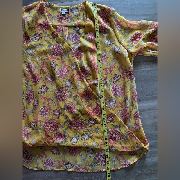 Kut from the Kloth Women’s Blouse - XL - Picture 4 of 5